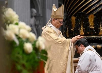 Le�n XIV publica una carta apost�lica para renovar la formaci�n y vida de los sacerdotes