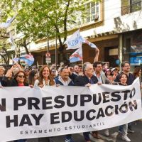 La Justicia ordena recomponer salarios y becas en las universidades nacionales