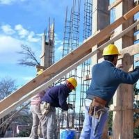 El salario registrado ya acumul� una baja del 0,7% real en 2025