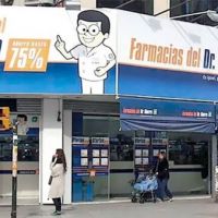 Farmacias Dr. Ahorro cierra sucursales y despiden a los trabajadores m�s antiguos queri�ndoles pagar el 50% de la indemnizaci�n
