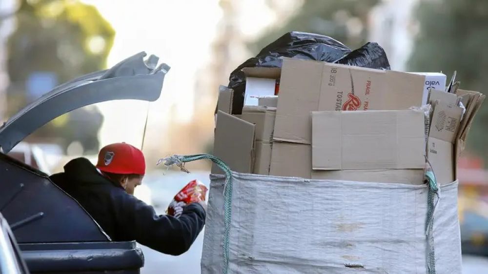 C�mo llegan las familias a fin de a�o: menos consumo, m�s deudas y ning�n margen de ahorro