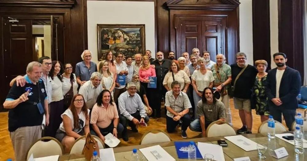 Axel Kicillof y las dos CTA ratifican su alianza pol�tica para enfrentar a Javier Milei