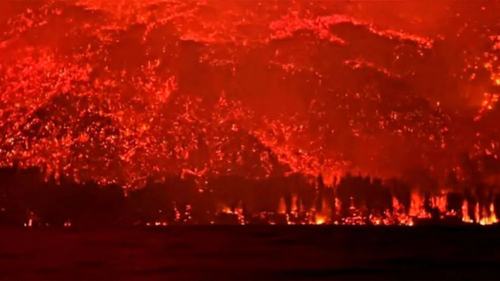 Los incendios en la Patagonia no dan tregua: m�s de 700 evacuados en Chubut