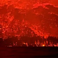 Los incendios en la Patagonia no dan tregua: m�s de 700 evacuados en Chubut