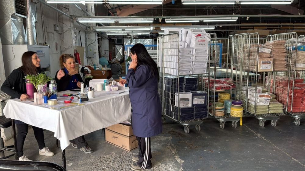 A tres meses del cierre de la textil Blanco Nieve en Tierra del Fuego, 35 ex trabajadores siguen sin cobrar y los empresarios sin aparecer