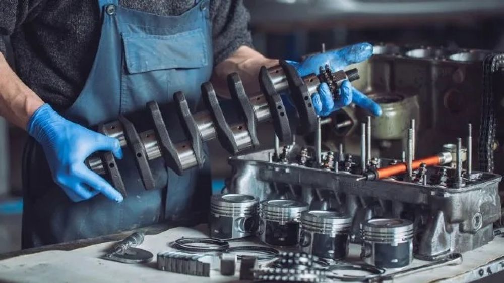 La industria volvi� a caer en noviembre y toco m�nimos de un a�o y medio