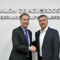 Mientras Santilli busca el apoyo en las provincias para la reforma laboral, el Gobierno alista a la mesa chica para armar su estrategia en el Congreso