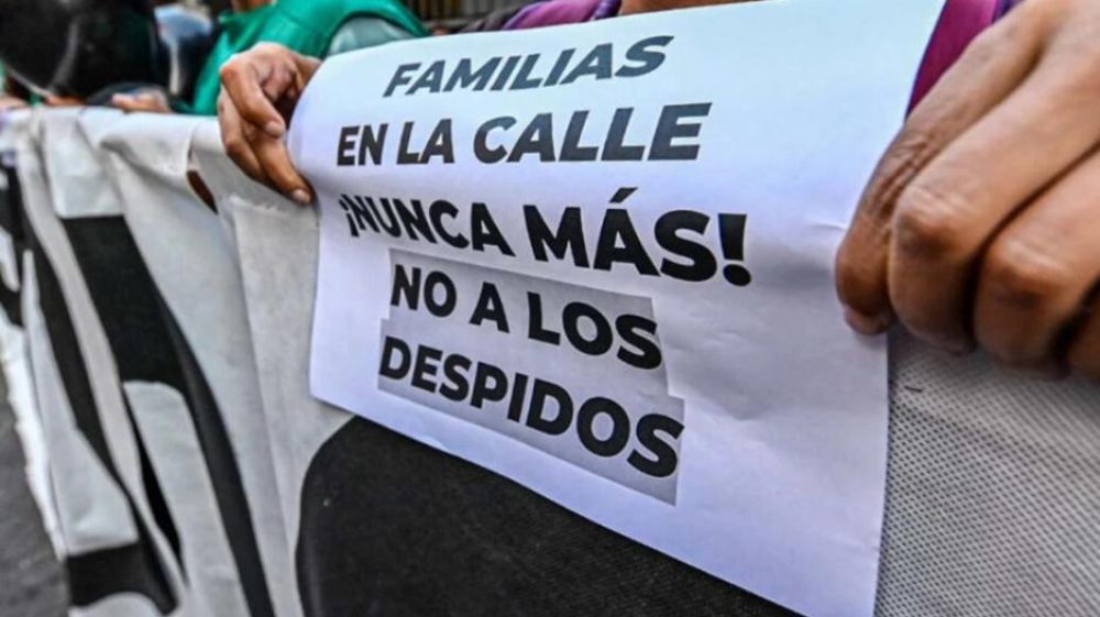 El Gobierno celebra despidos masivos y dice haber �ahorrado� miles de millones con la ca�da de 60.500 empleos estatales