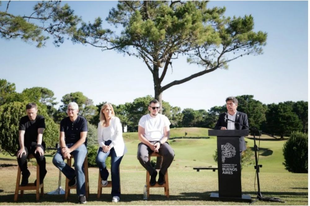 Kicillof: �Trabajamos para que la temporada resista a las pol�ticas que destruyen el turismo local�