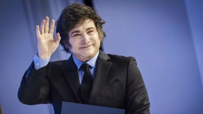 De Davos a La Feliz, Milei termina enero con una agenda repleta de viajes y evita encontrarse con Lula en Paraguay