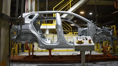 General Motors extender� los parates per�odicos en la plante de Alvear durante 2026 con salarios al 75%