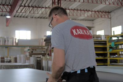 Apenas meses despu�s a anunciar una inversi�n multimillonaria, la cordobesa Karikal anunci� la apertura de un Procedimiento de Crisis y hay alarma por los empleos