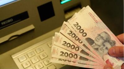 Los salarios perdieron contra la inflaci�n en noviembre, seg�n el INDEC