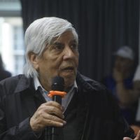 Acusan a �Teta� Garnica, dirigente de confianza de Moyano, de golpear a un candidato a delegado y empieza a crecer la grieta en Camioneros