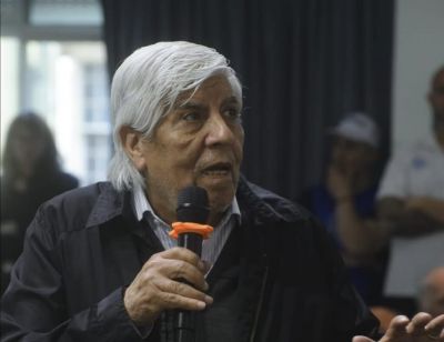 Acusan a �Teta� Garnica, dirigente de confianza de Moyano, de golpear a un candidato a delegado y empieza a crecer la grieta en Camioneros