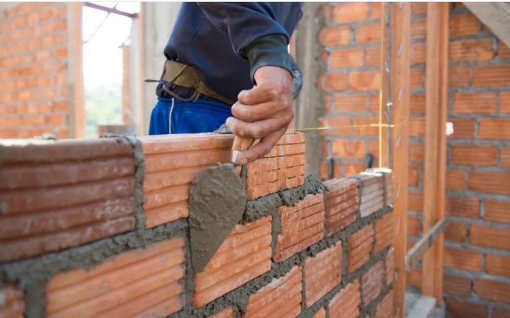 El Iprodha refuerza obras de refacci�n en escuelas y prev� la entrega de nuevas viviendas