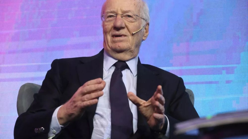 Escala el conflicto Milei-Rocca: la Uni�n Industrial delibera si defiende a �Don Chatarr�n de los Tubitos Caros�