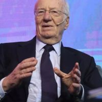 Escala el conflicto Milei-Rocca: la Uni�n Industrial delibera si defiende a �Don Chatarr�n de los Tubitos Caros�