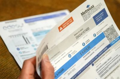 Chau subsidios: Javier Milei vuelve a ajustar las facturas el�ctricas y sube hasta un 20% la tarifa de gas