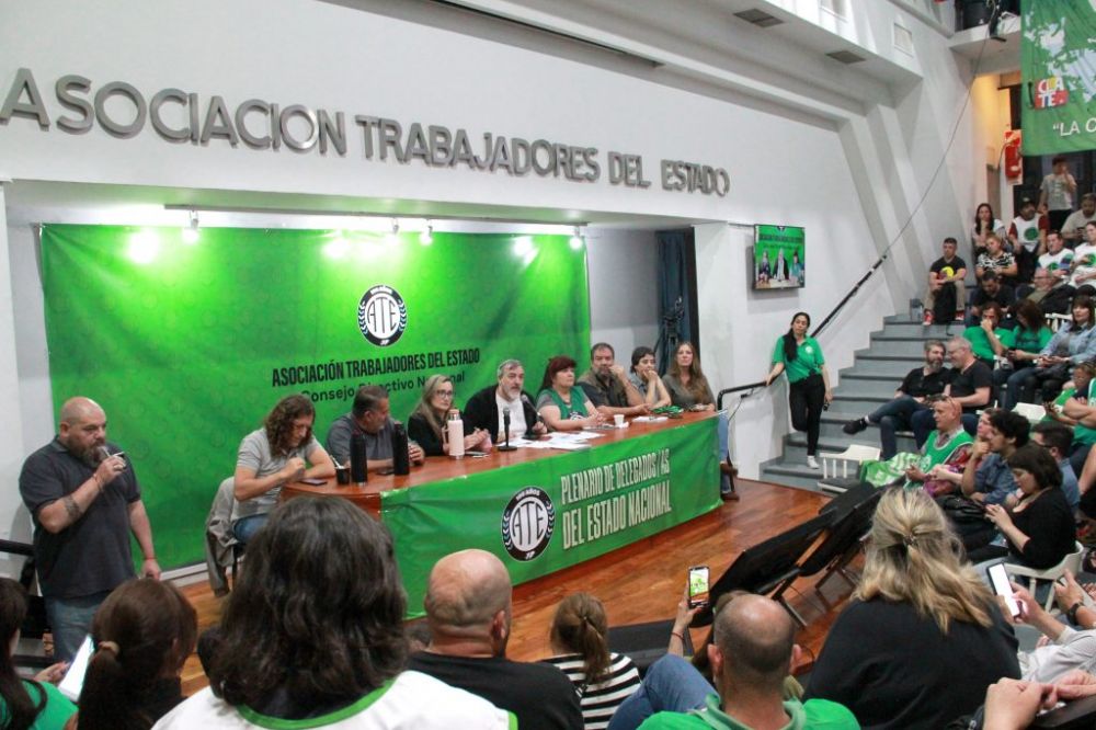 ATE comienza la semana con un plenario federal y define medidas de fuerza