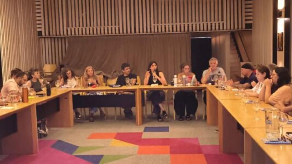 Universitarios van al paro: docentes denuncian sueldos de $250 mil y sin paritarias