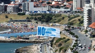 La campa�a contra la reforma laboral llega a la costa atl�ntica