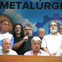 Los Aceiteros suben la apuesta y le suman un paro nacional a la protesta contra la Reforma Laboral: �Es un ataque a la clase trabajadora argentina�