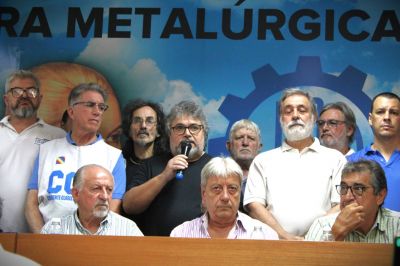 Los Aceiteros suben la apuesta y le suman un paro nacional a la protesta contra la Reforma Laboral: �Es un ataque a la clase trabajadora argentina�