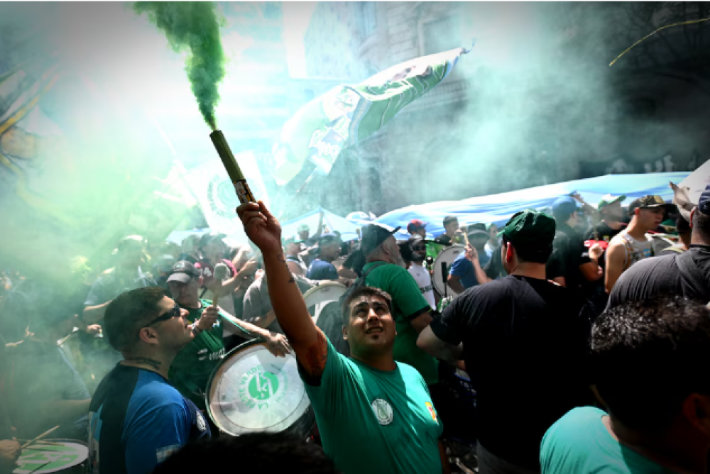 La CGT enfrenta una reforma laboral con cambios que no alcanzan y una movilizaci�n llena de riesgos