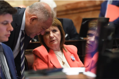 Patricia Bullrich pact� con la CGT, los bancos y los gobernadores y logr� aprobar la reforma laboral