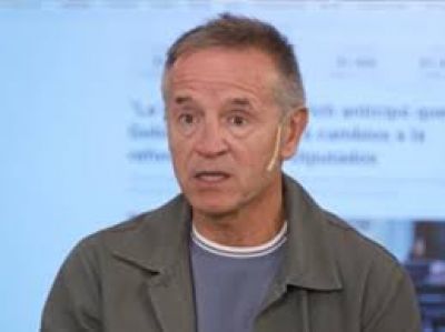 El l�der de la CGT atribuy� la reforma laboral a la esquizofrenia electoral: �La sociedad vota con emoci�n y despu�s te reclama con raz�n�