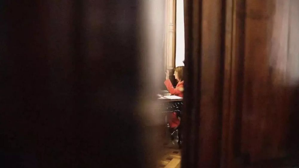 Del garrote represivo a la rosca con aliados, empresarios y jueces: c�mo Bullrich le dio a Milei su reforma laboral