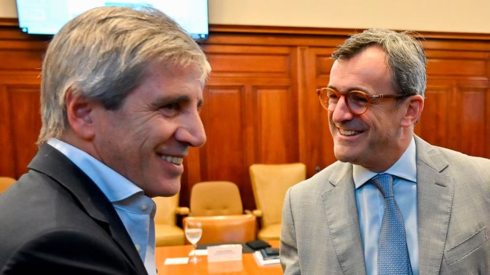 Caputo se re�ne con la UIA, luego de la pol�mica con Techint y en medio de un clima tenso para la industria