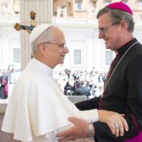 Mons. Garc�a Cuerva y Mar�a L�a Zervino confirmados en el Dicasterio para los Obispos