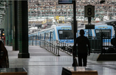 La CGT convoc� a un paro nacional contra la destrucci�n de los derechos de los trabajadores