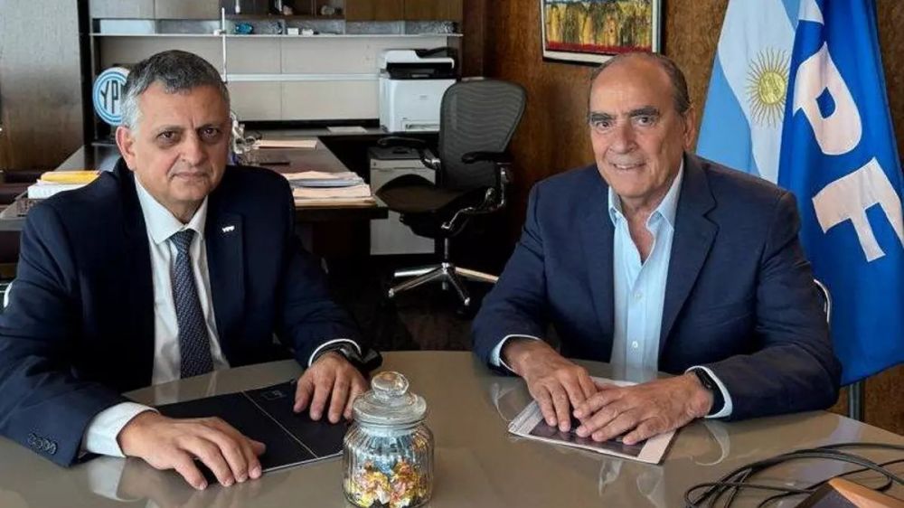 Pese a que se declara �en ocio�, Guillermo Francos cobra honorarios millonarios en YPF