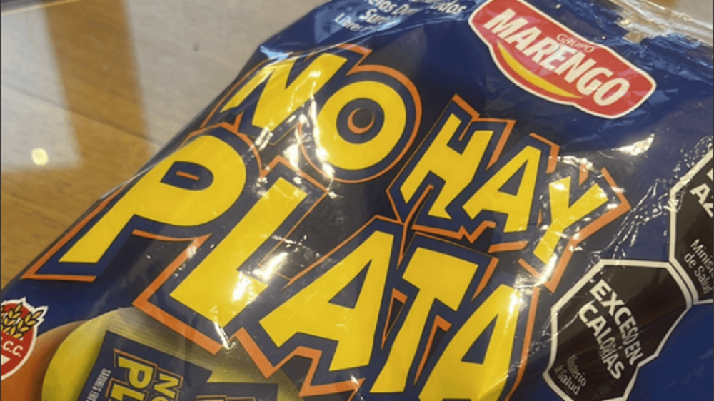 Los due�os de la f�brica de los caramelos con la frase de Javier Milei �no hay plata� tuvieron que vender la empresa por la crisis