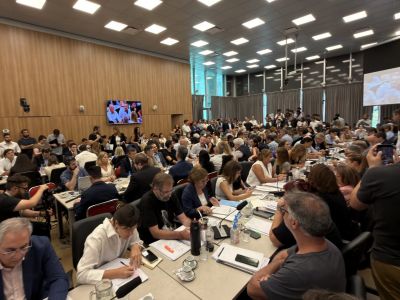 En el marco del Paro General, el Gobierno buscar� apoyarse en los gobernadores para aprobar la Reforma Laboral