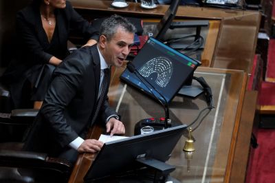 Con Milei en EEUU y en medio de un nuevo paro general, el Gobierno enfrenta una sesi�n clave por la reforma laboral