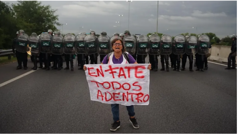 Protesta en Fate y presi�n a la CGT: convocan a un paro general contra la reforma laboral