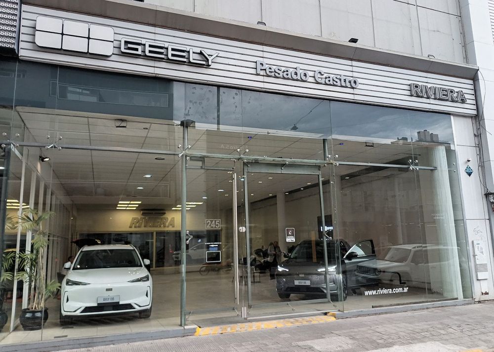 Luego de que el cierre de Fate encendiera las alarmas en la industria automotriz, el importador de Geely advirti�: �No se puede competir con China�