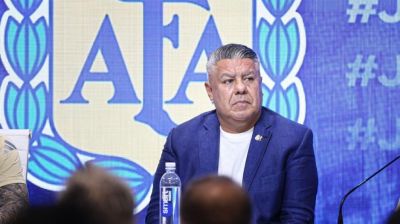 Paro total en el f�tbol argentino: la AFA frena todas las categor�as por la denuncia judicial del Gobierno