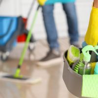 Trabajadoras de Casas Particulares: acuerdan un aumento del 3% bimestral y bonos de hasta $20.000