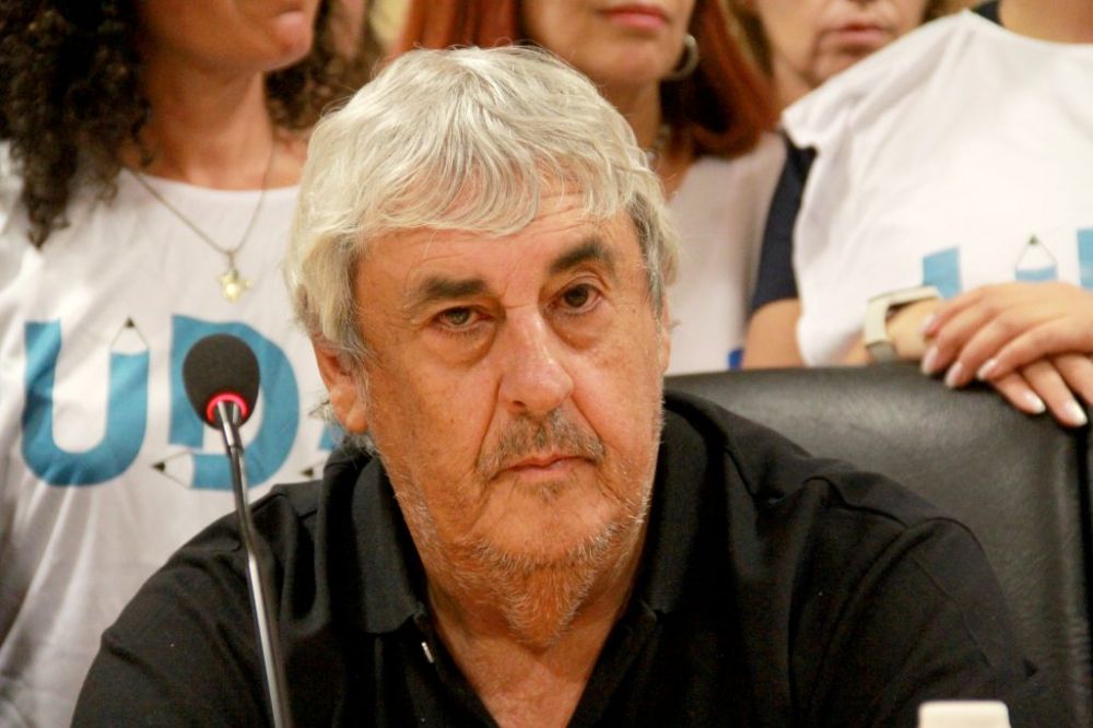 Los sindicatos docentes de la CGT convocaron a un paro para el 2 de marzo