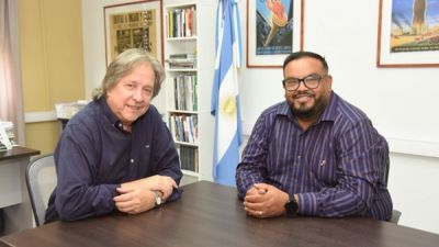 Mat�as Vel�zquez es el nuevo l�der de la Federaci�n Gr�fica Bonaerense: 