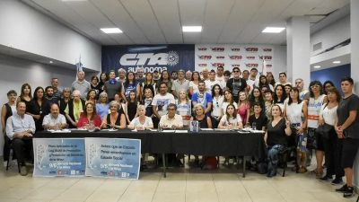 �No al encierro�: sindicatos, iglesias y organizaciones advierten que bajar la edad punible es un �crimen social�