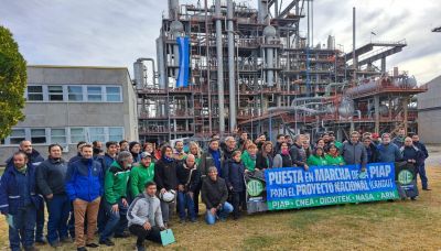 Ante la incertidumbre laboral anuncian un paro por tiempo indeterminado en la Planta Industrial de Agua Pesada