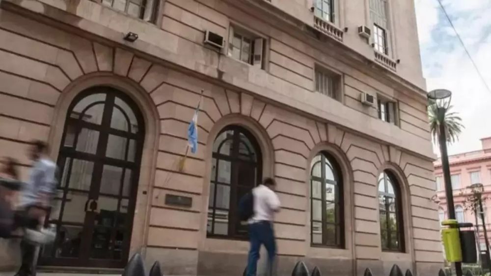 Sin mencionarlo en el Congreso, Milei prepara una reforma de la ley que regula la SIDE desde hace m�s de dos d�cadas