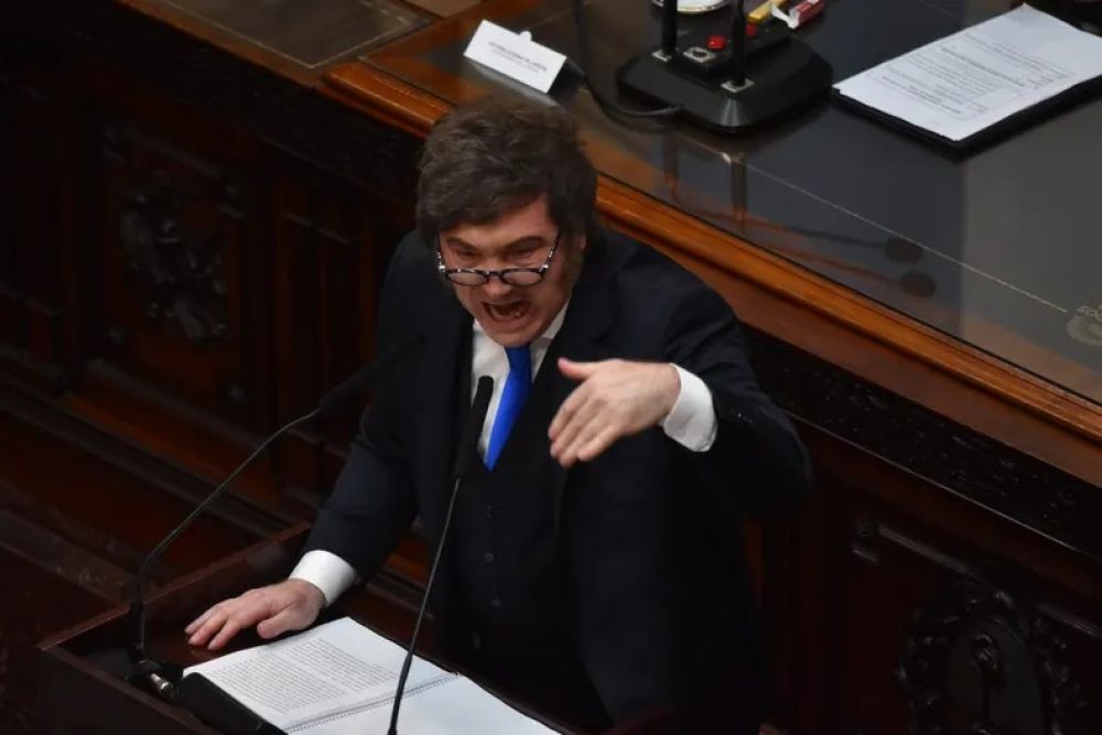 Reforma electoral: Javier Milei quiere anular las PASO y presiona a los gobernadores para que no desdoblen