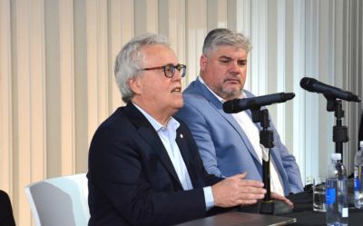 En un claro caso de conflicto de intereses, acusan a Stivelman de direccionar la intervenci�n de una Obra Social Sindical para favorecer a una entidad de salud de la que era Director